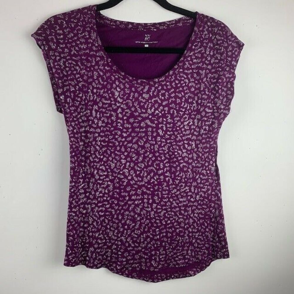 New York & Company XS Womans Top Purple With Silver Metallic